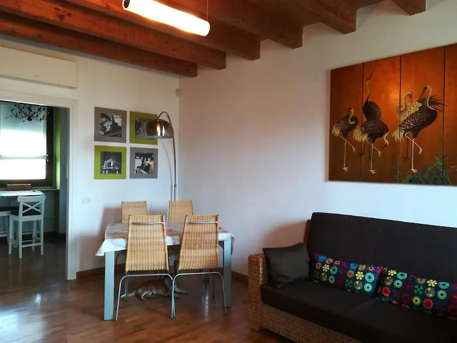 Apartment Accogliente Appartamento In Cascina Lombarda Segrate