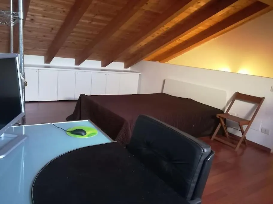 Accogliente Appartamento In Cascina Lombarda Segrate Italy