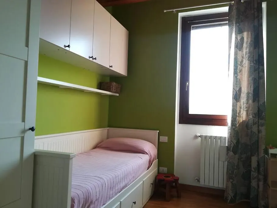 Accogliente Appartamento In Cascina Lombarda Segrate 0*,