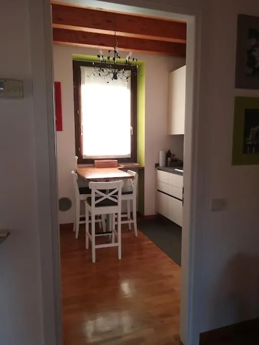 Apartamento Accogliente Appartamento In Cascina Lombarda Segrate Italia